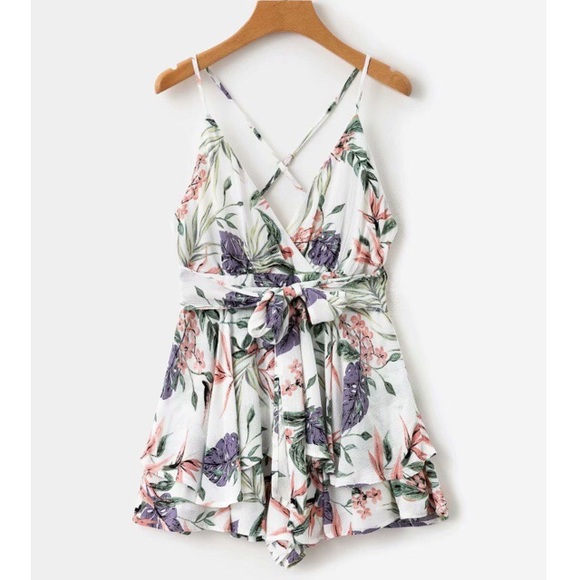 White Floral Playsuit - Picture 4 of 6